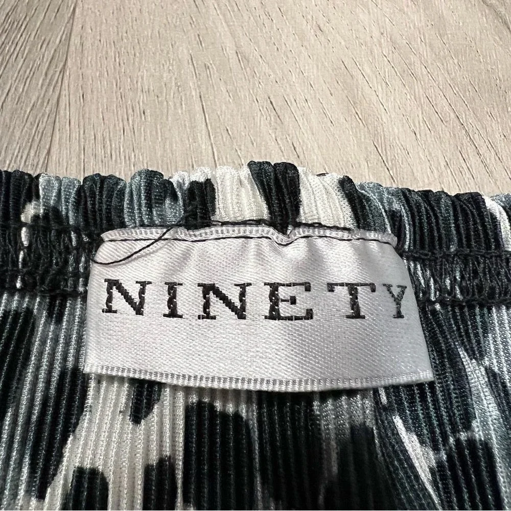 Vintage NINETY 90's animal print skirt sz M Gray white black print stretchy NWT - Picture 8 of 11